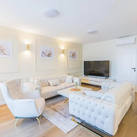 Royal Adriatic Apartman